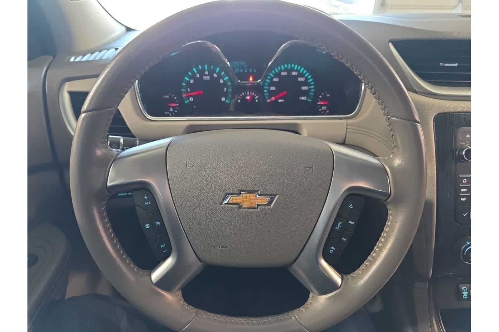 Thumbnail: 2016 Chevrolet Traverse - 25