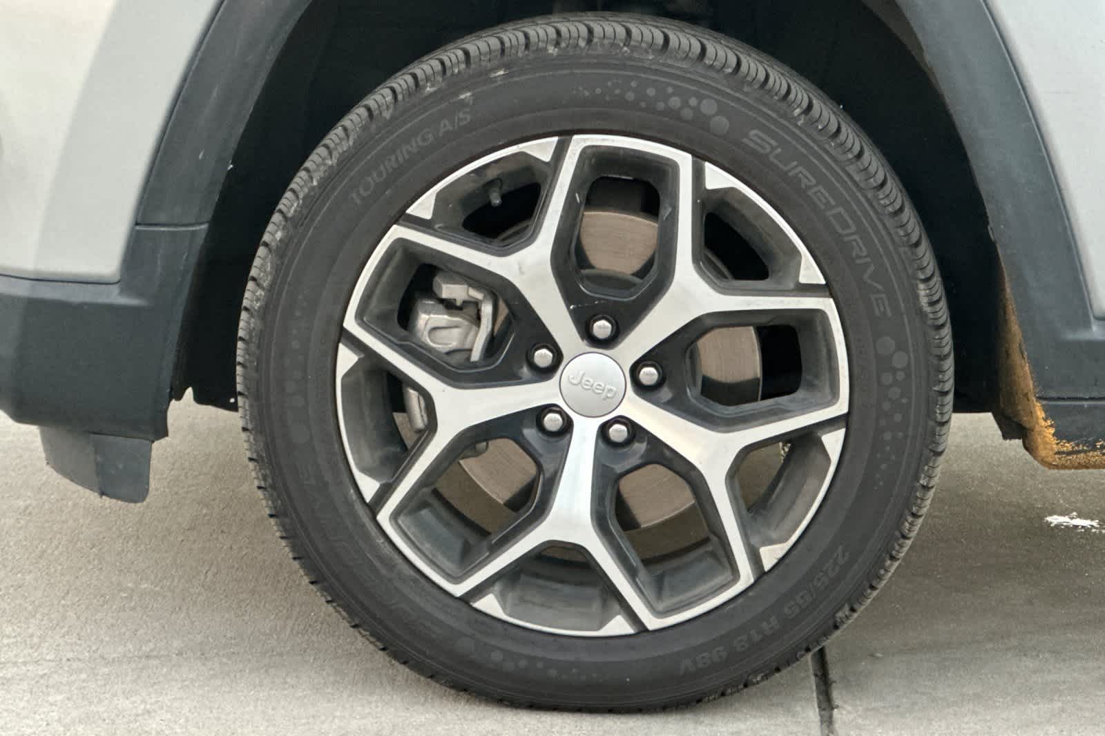 Thumbnail: 2024 Jeep Compass - 28