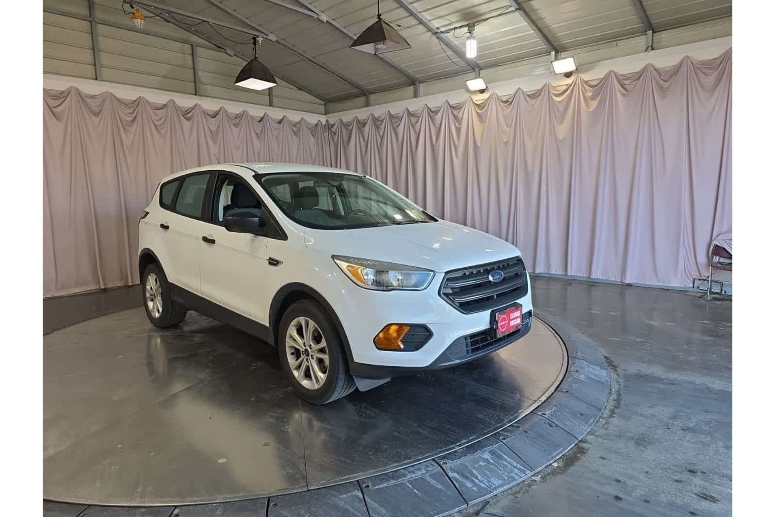 Thumbnail: 2017 Ford Escape - 5