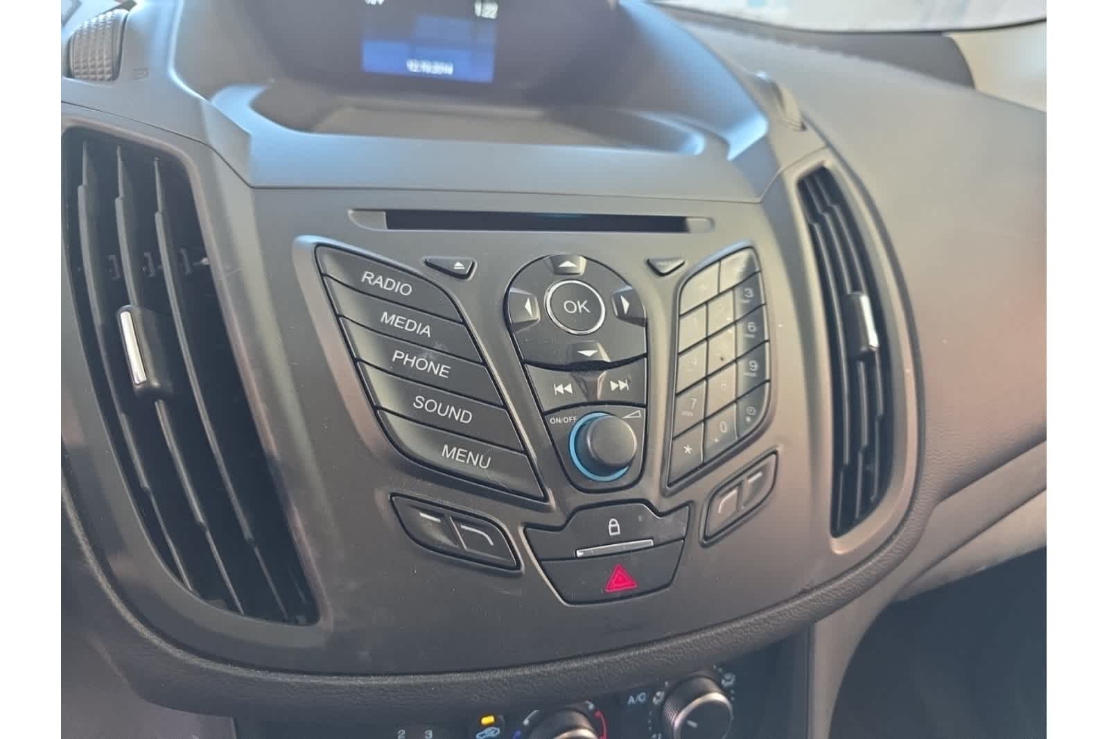 Thumbnail: 2015 Ford Escape - 24