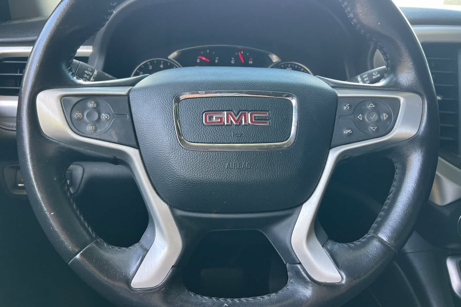 Thumbnail: 2020 GMC Acadia - 26