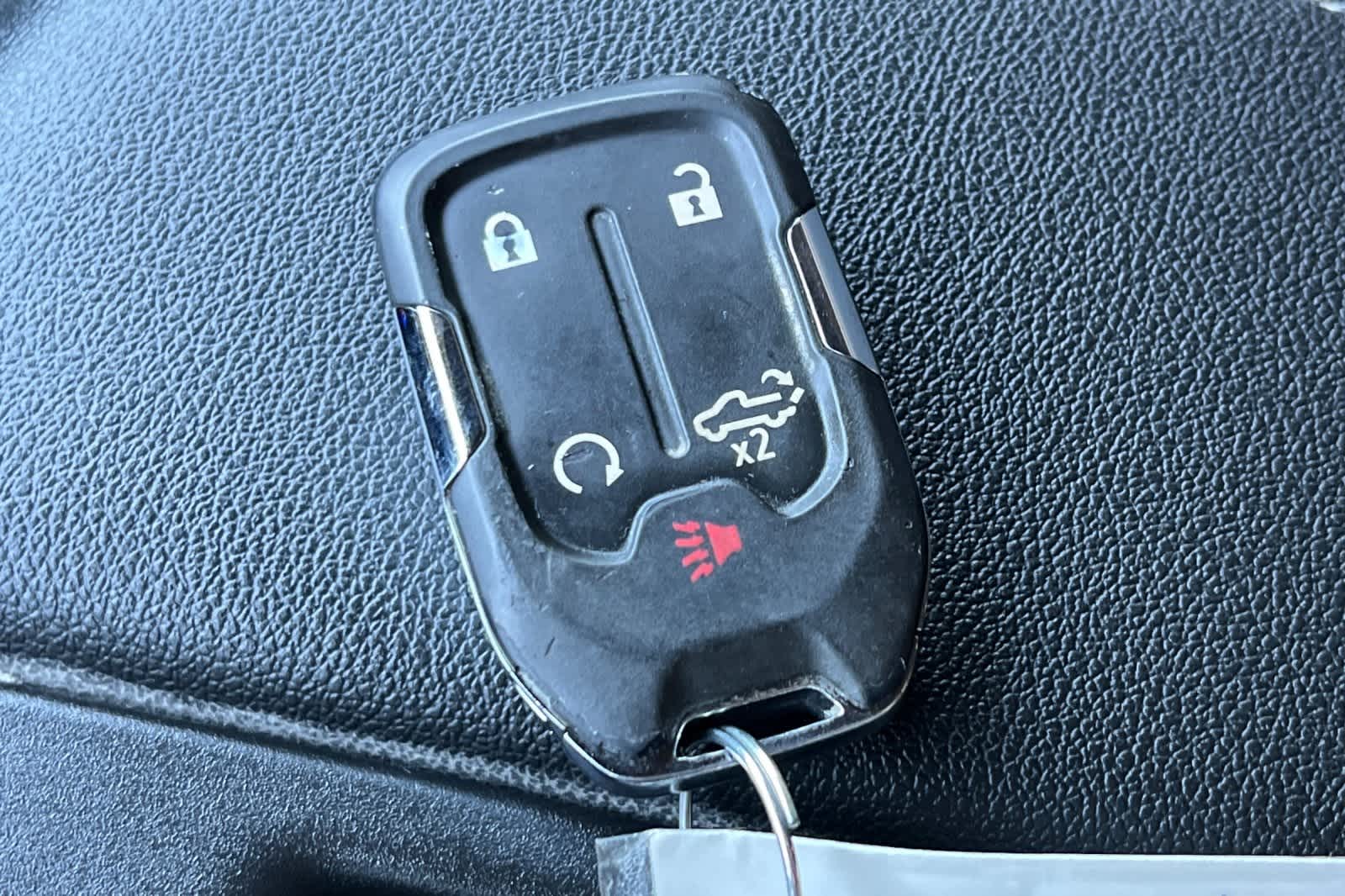 Thumbnail: 2019 Chevrolet Silverado 1500 - 23