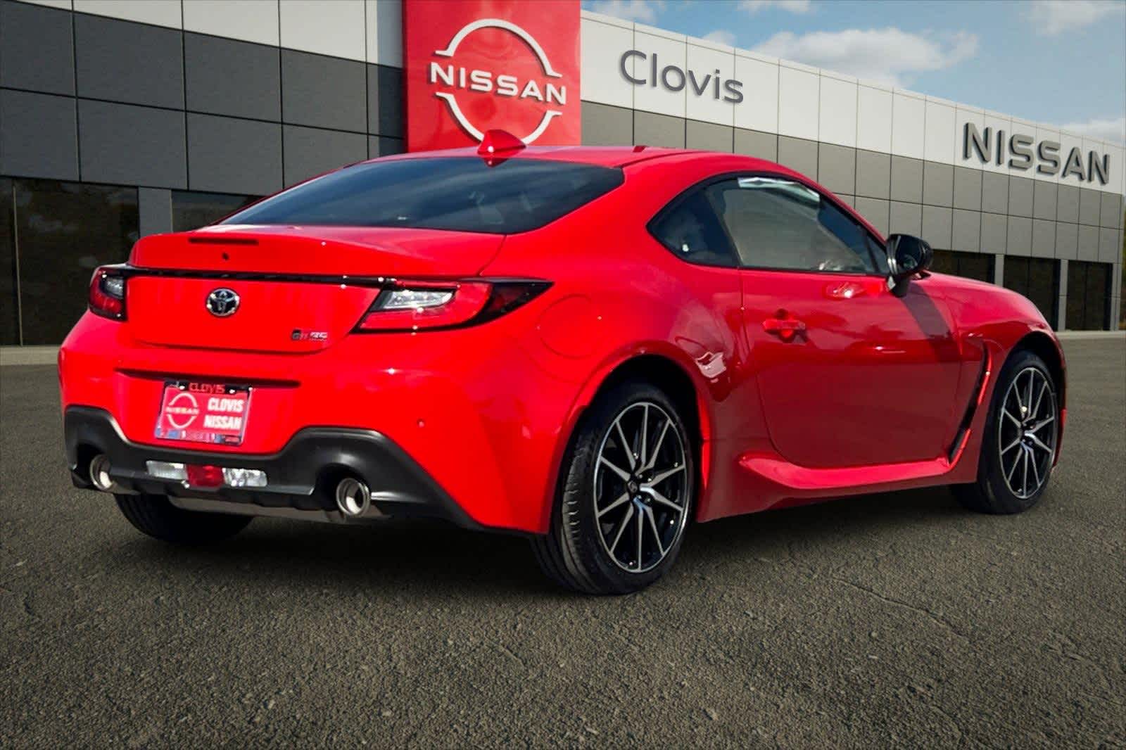 Thumbnail: 2026 Toyota GR86 - 3