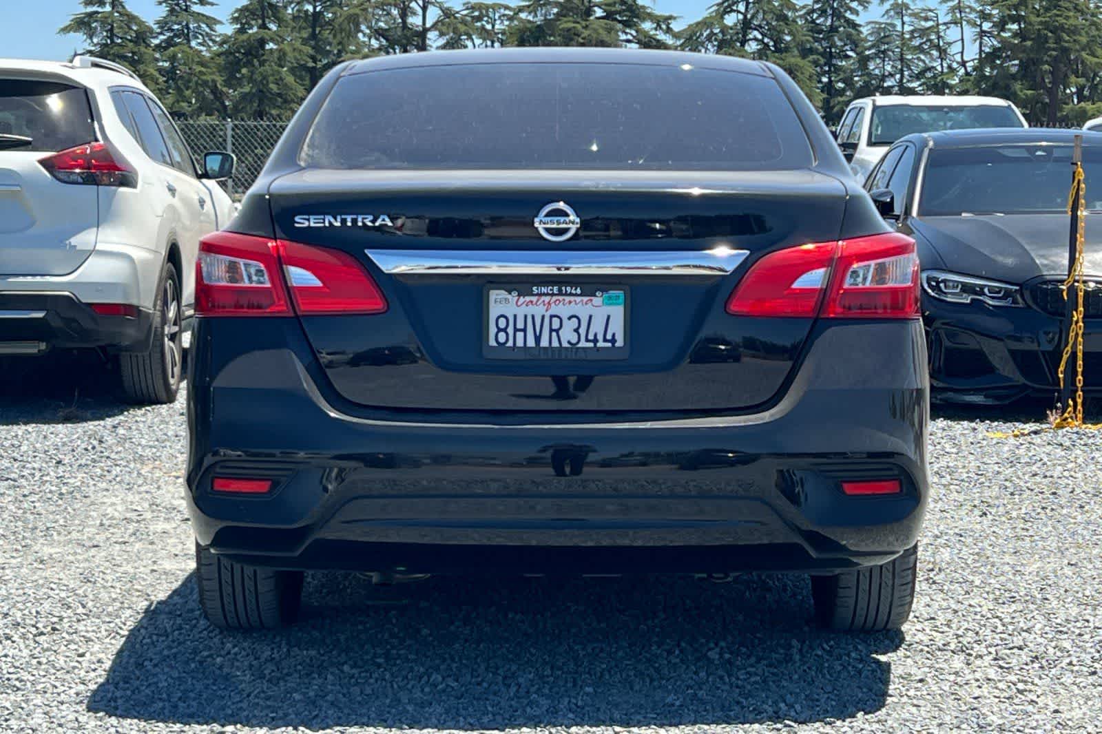 Thumbnail: 2019 Nissan Sentra - 8
