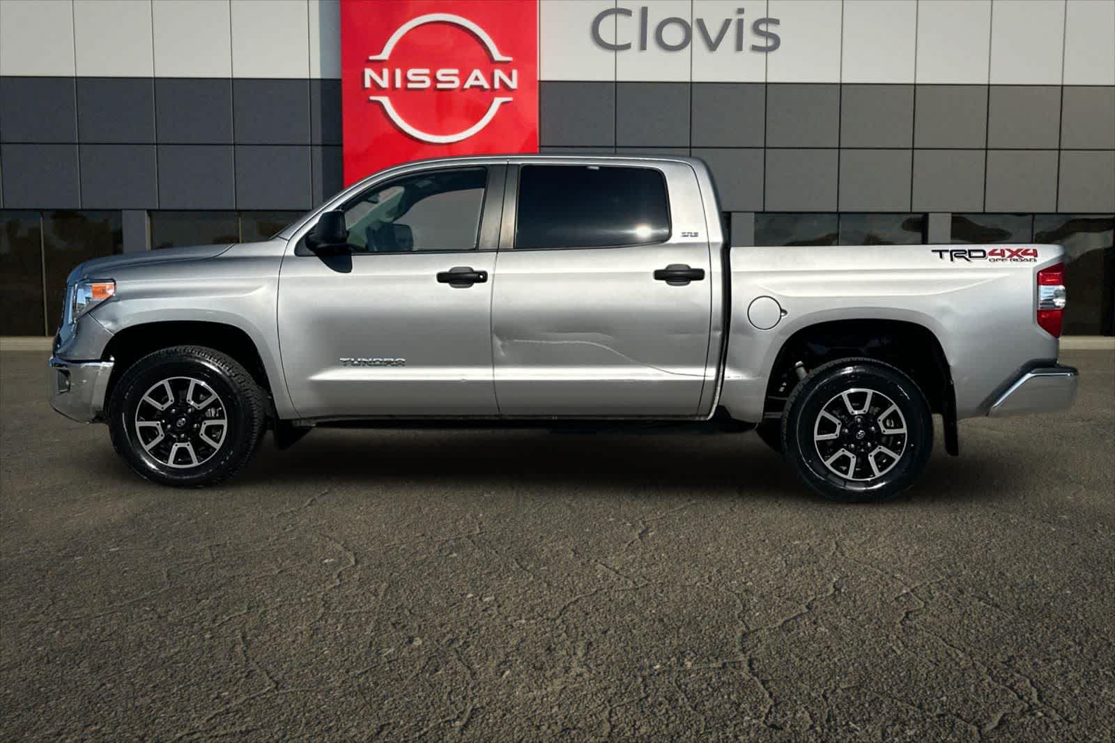 Thumbnail: 2014 Toyota Tundra - 6