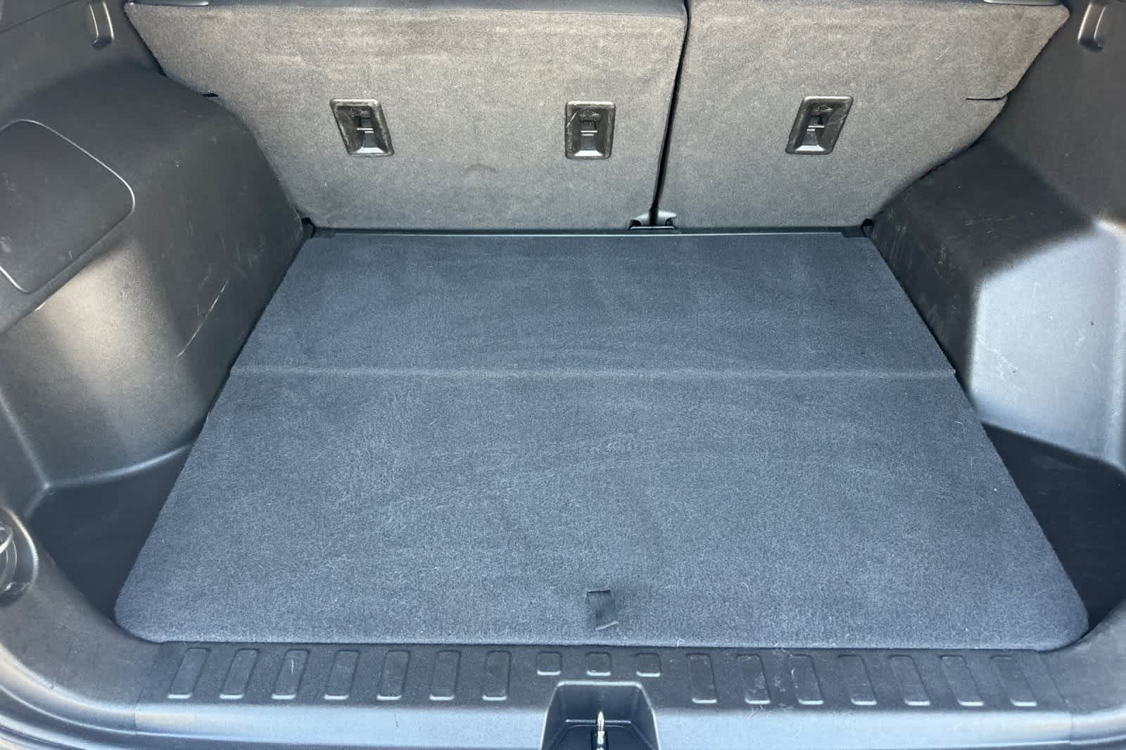 Thumbnail: 2021 Chevrolet Equinox - 18