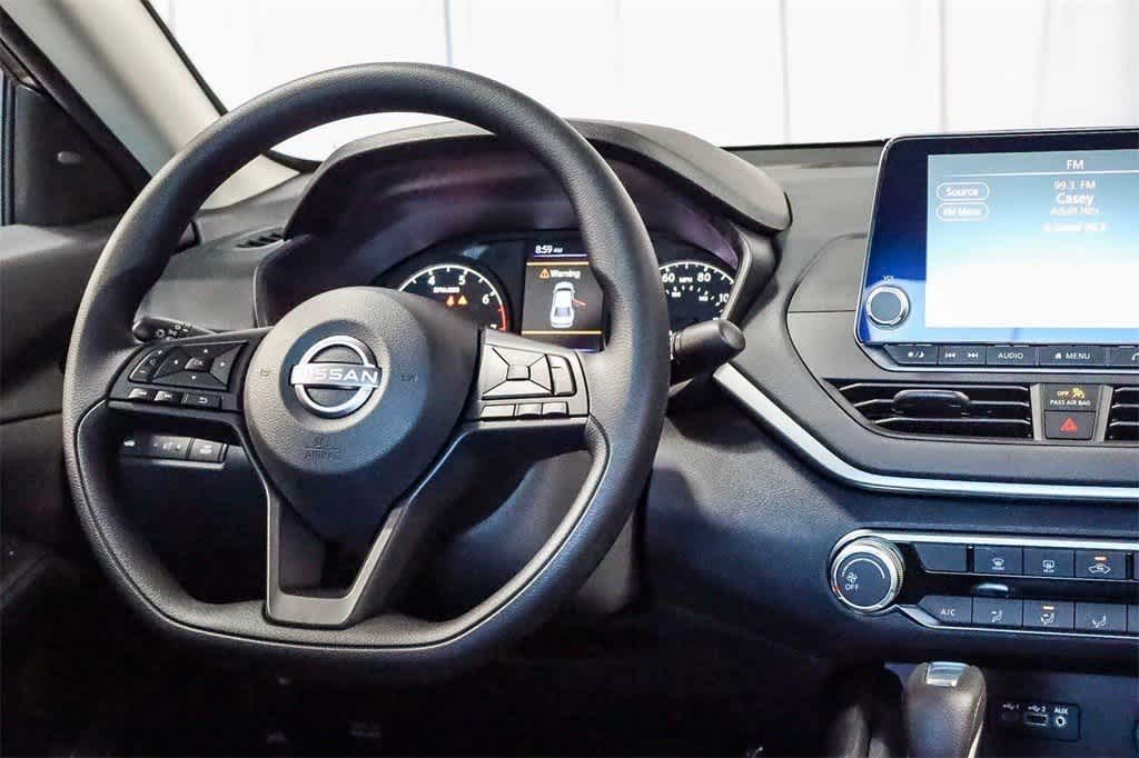 Thumbnail: 2025 Nissan Altima - 15