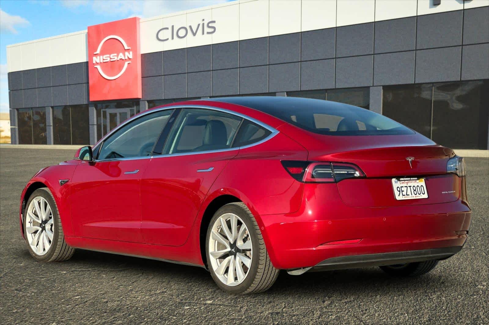 Thumbnail: 2019 Tesla Model 3 - 7