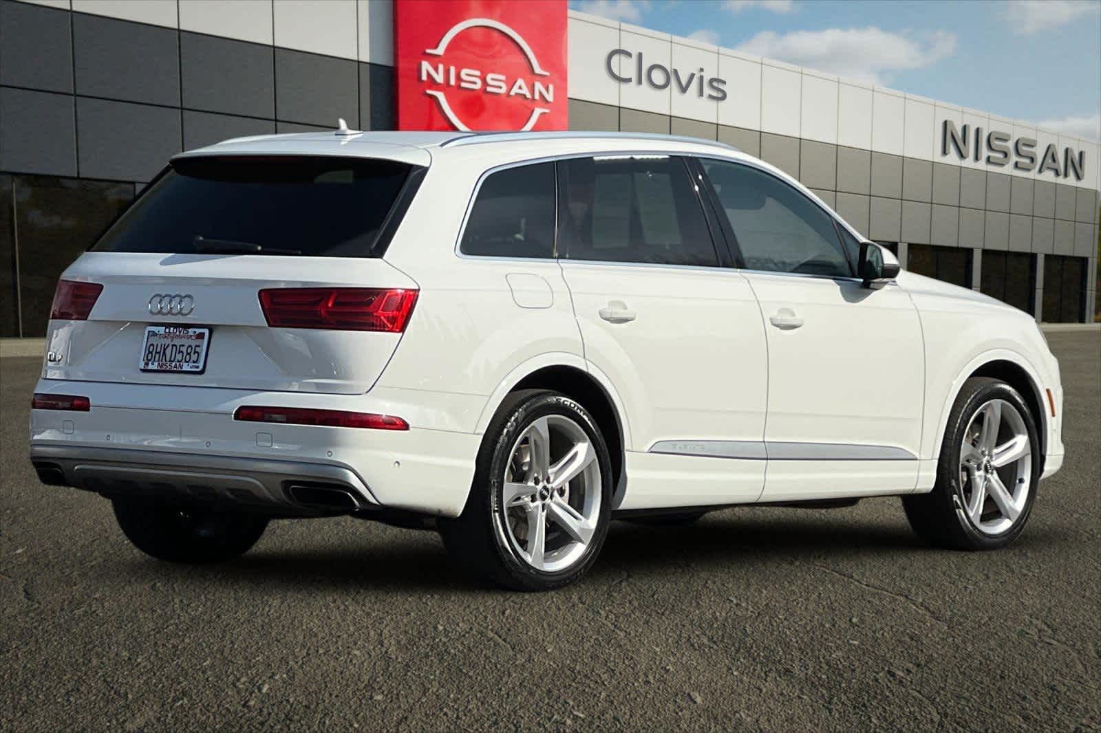 Thumbnail: 2019 Audi Q7 - 3