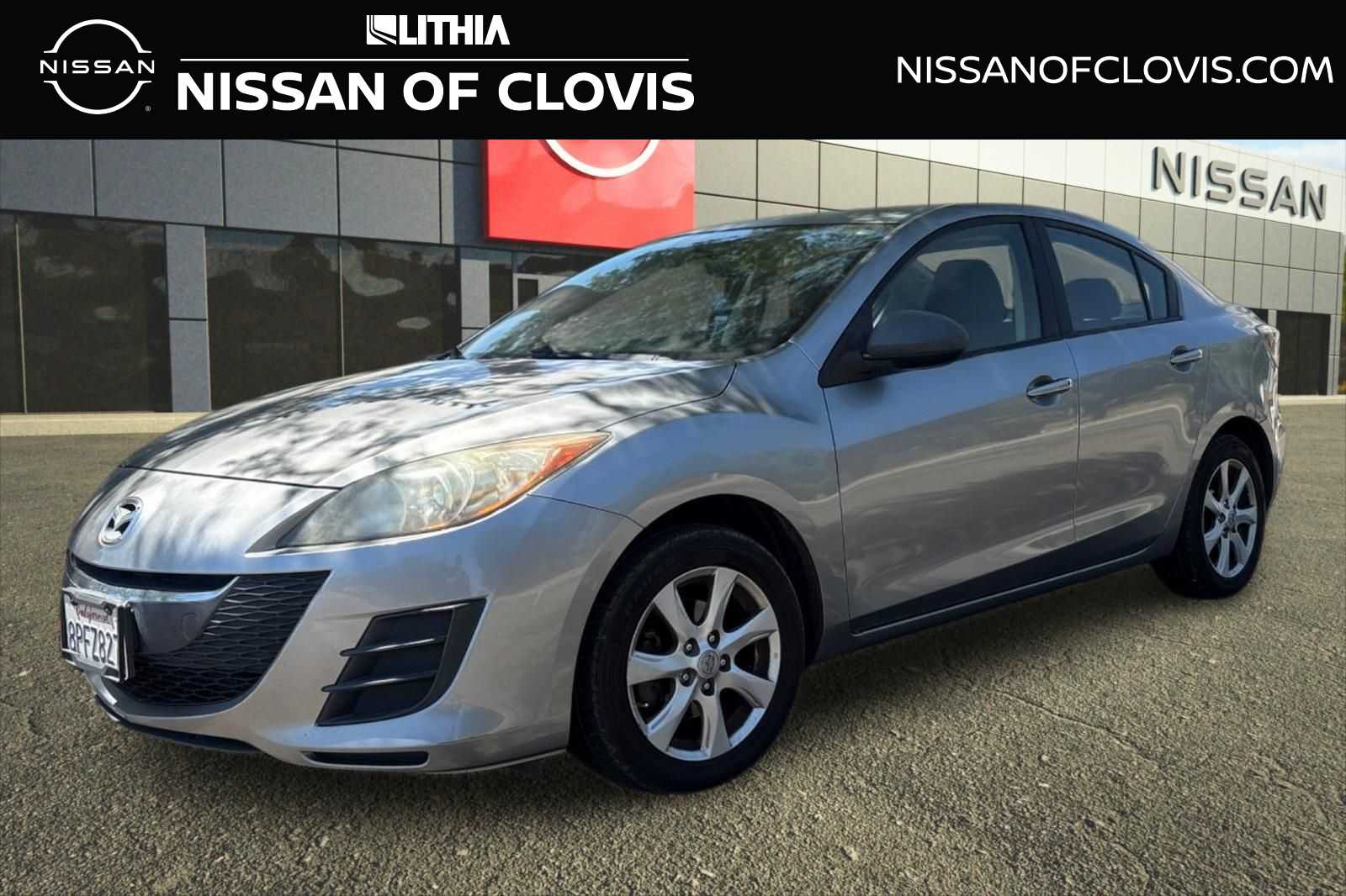2010 Mazda Mazda3 i Touring -
                  Clovis, CA