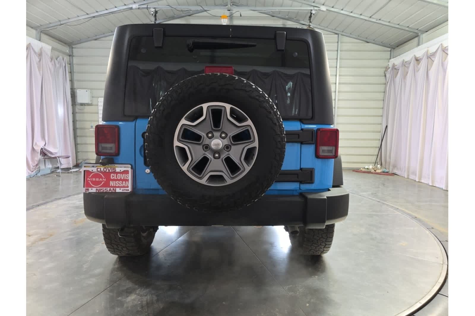 Thumbnail: 2017 Jeep Wrangler - 5