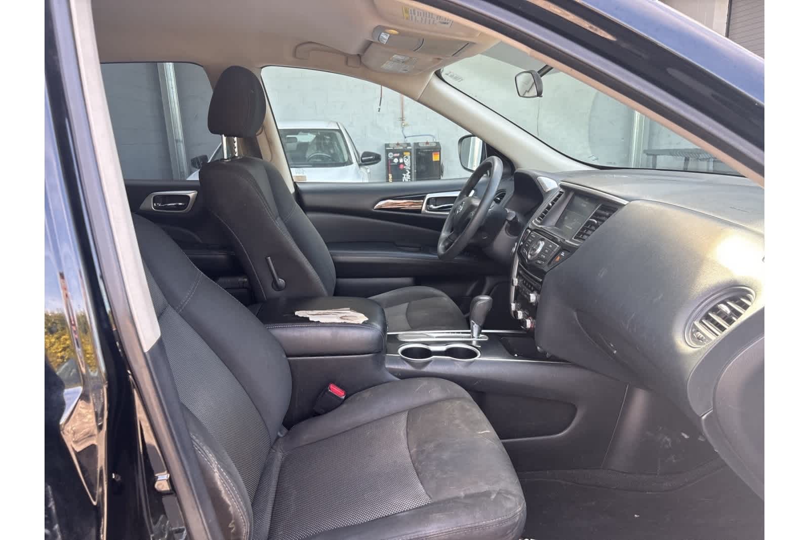 Thumbnail: 2020 Nissan Pathfinder - 14