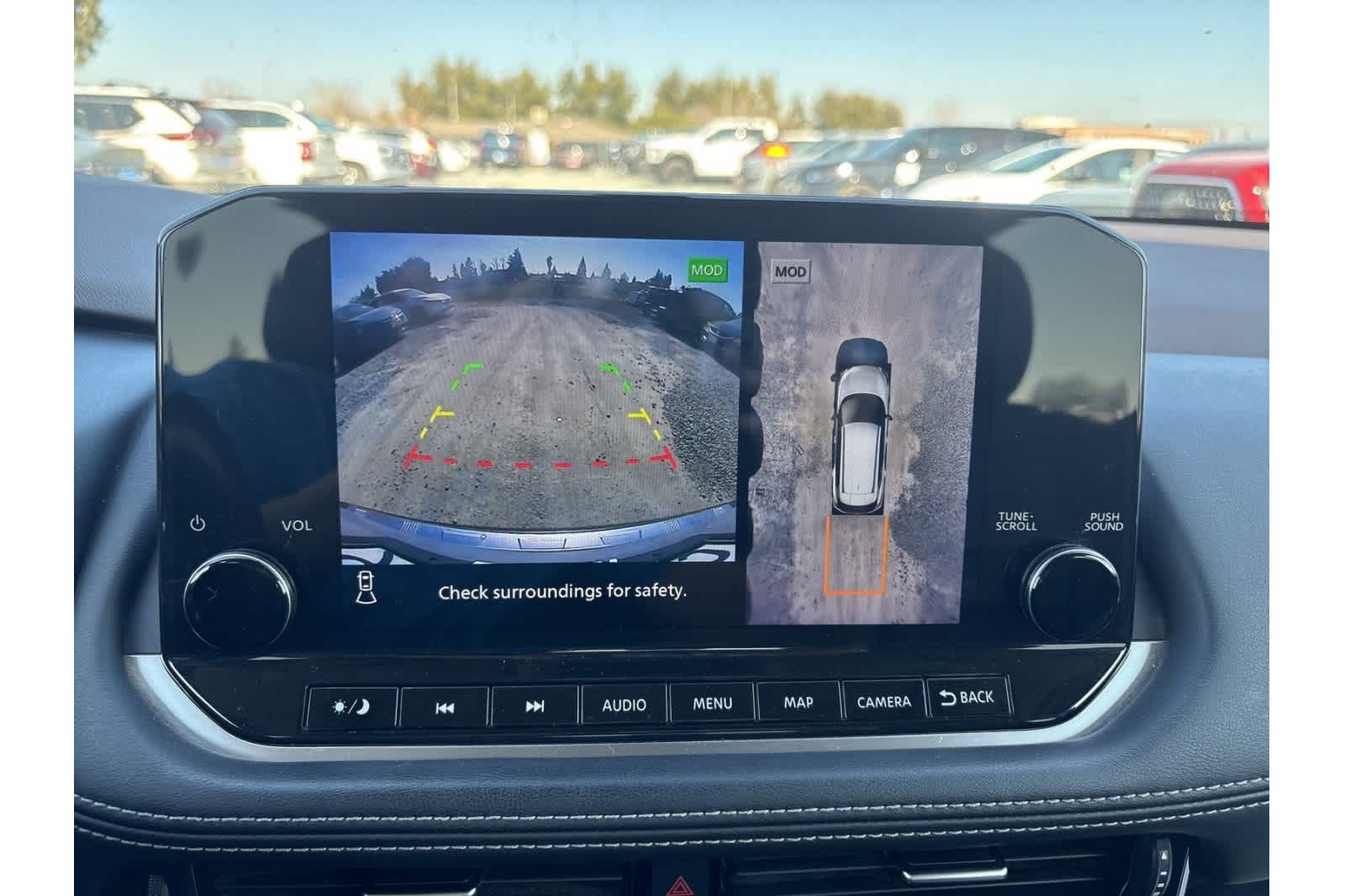 Thumbnail: 2023 Nissan Rogue - 9