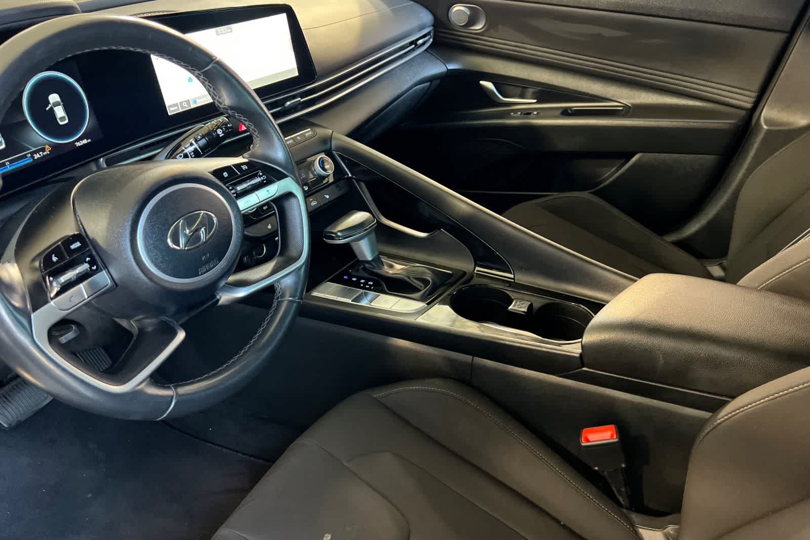 Thumbnail: 2023 Hyundai Elantra - 14