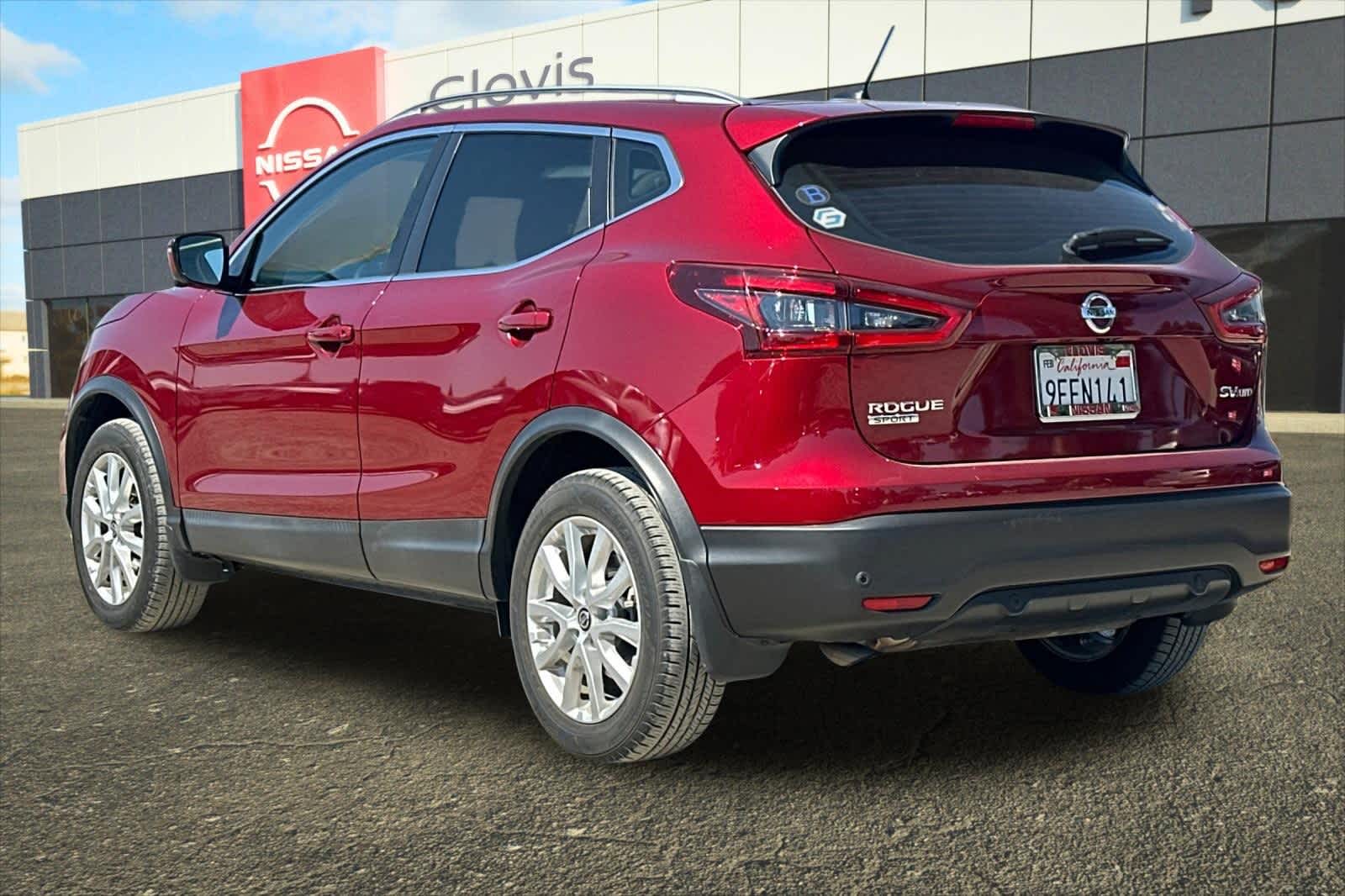 Thumbnail: 2022 Nissan Rogue Sport - 7