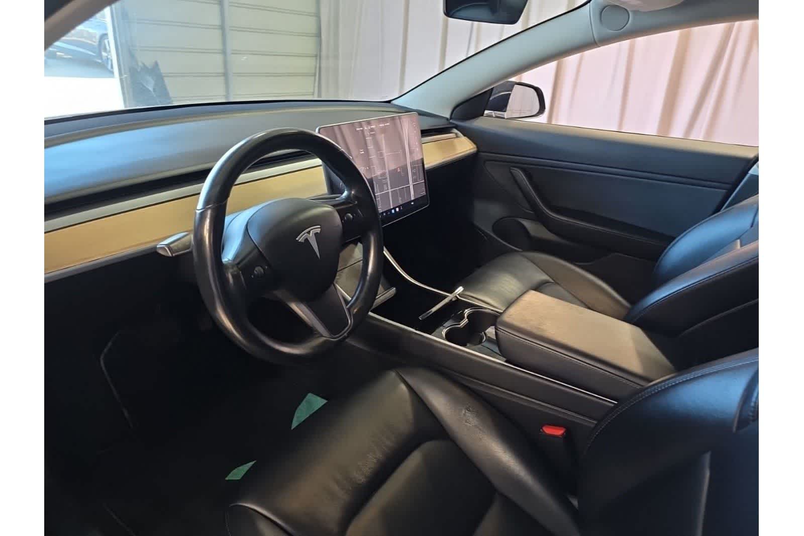 Thumbnail: 2018 Tesla Model 3 - 18