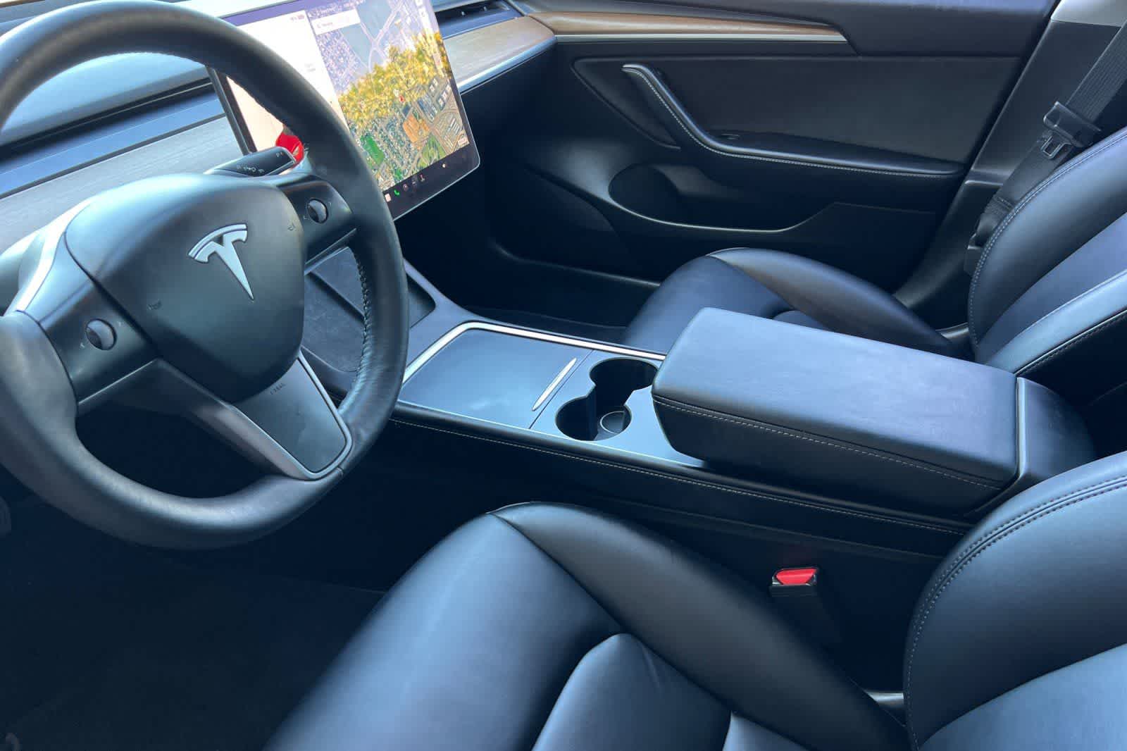 Thumbnail: 2022 Tesla Model 3 - 12