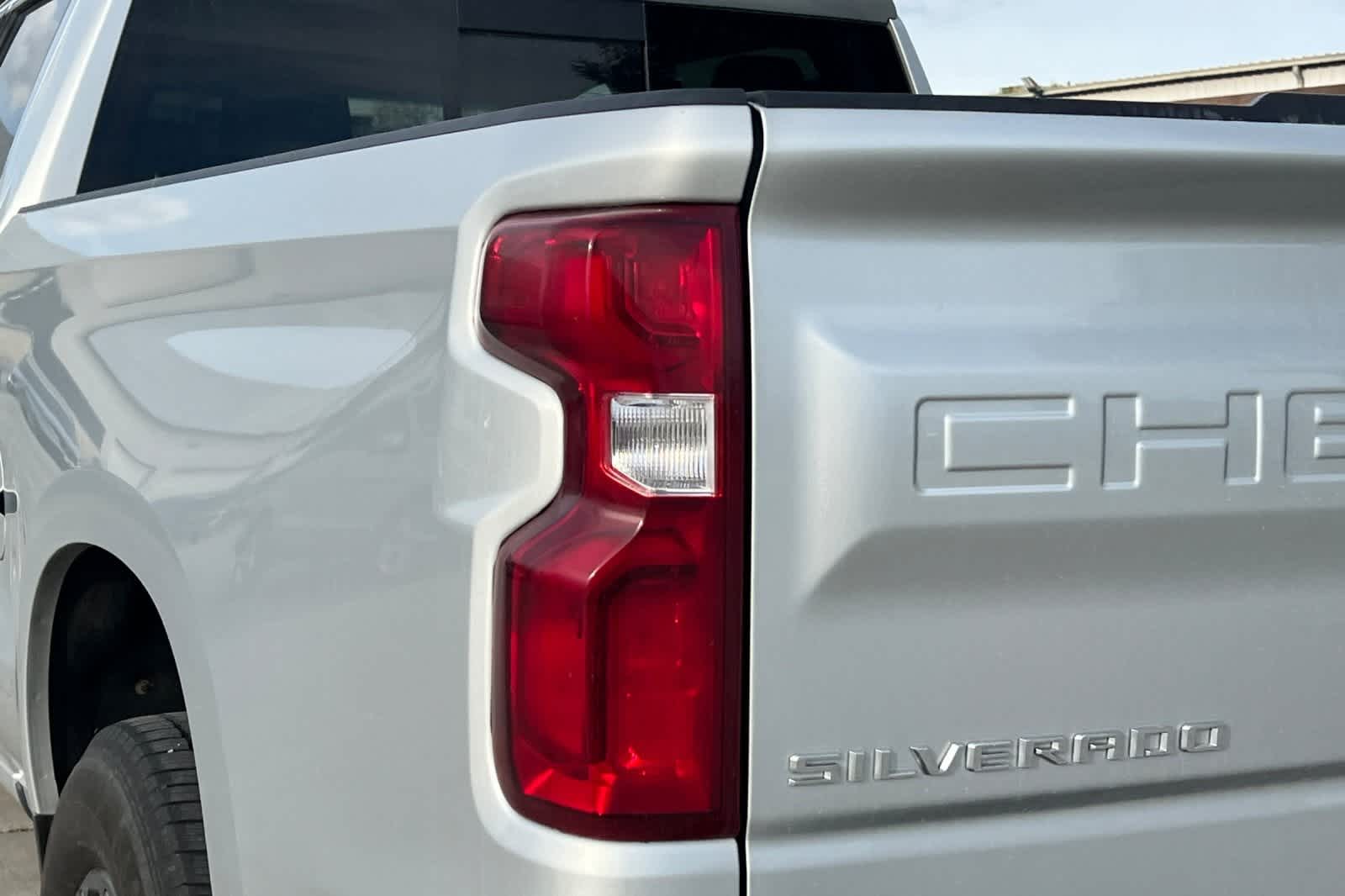 Thumbnail: 2019 Chevrolet Silverado 1500 - 15