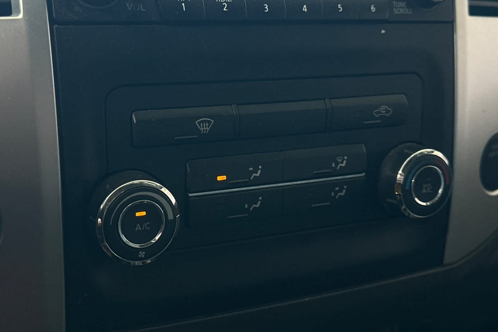 Thumbnail: 2015 Nissan Frontier - 22