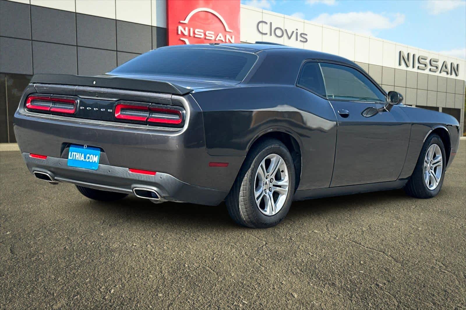 Thumbnail: 2019 Dodge Challenger - 3