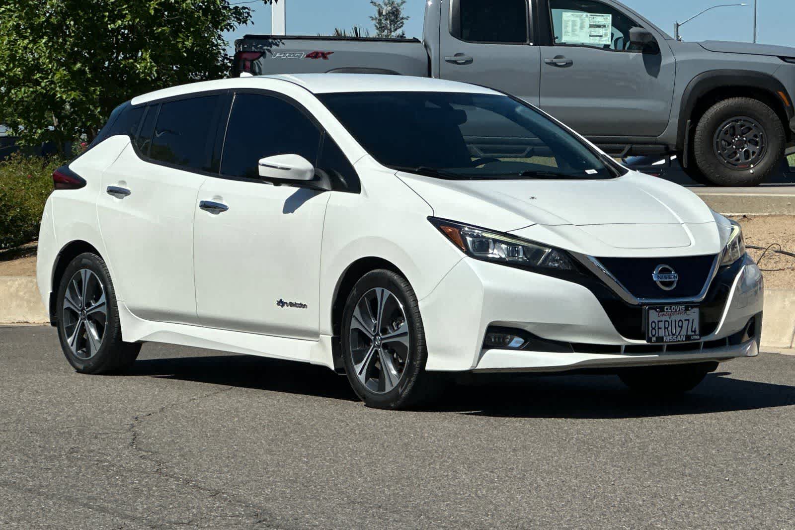 Thumbnail: 2018 Nissan Leaf - 10