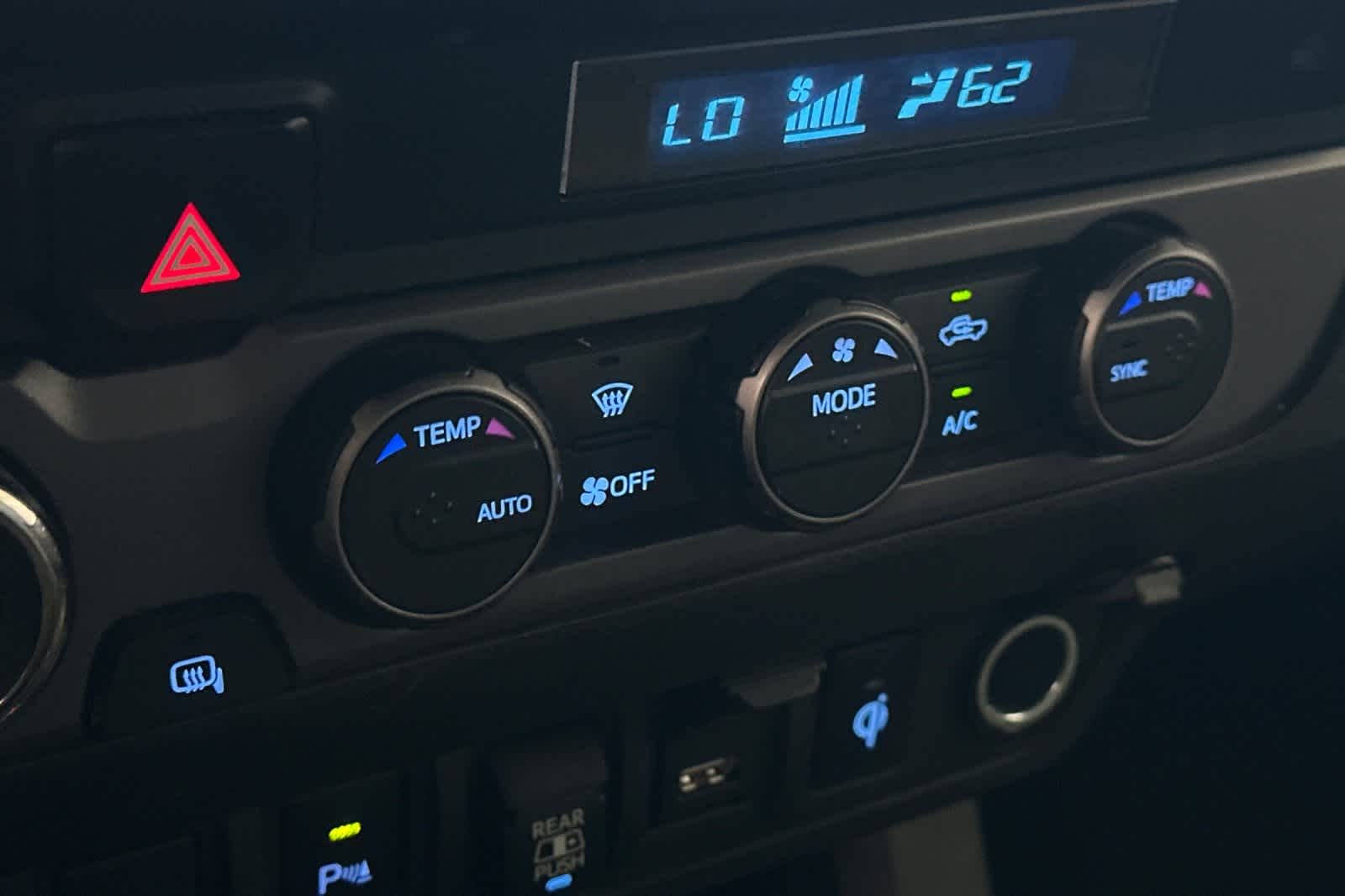 Thumbnail: 2021 Toyota Tacoma - 22