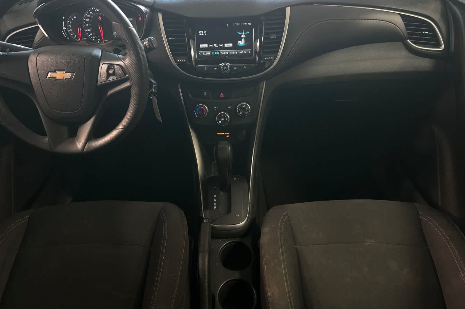 Thumbnail: 2017 Chevrolet Trax - 4