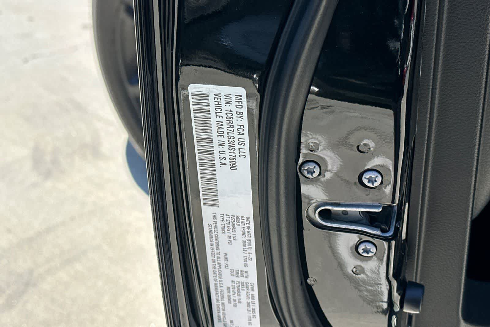 Thumbnail: 2022 RAM 1500 Classic - 28