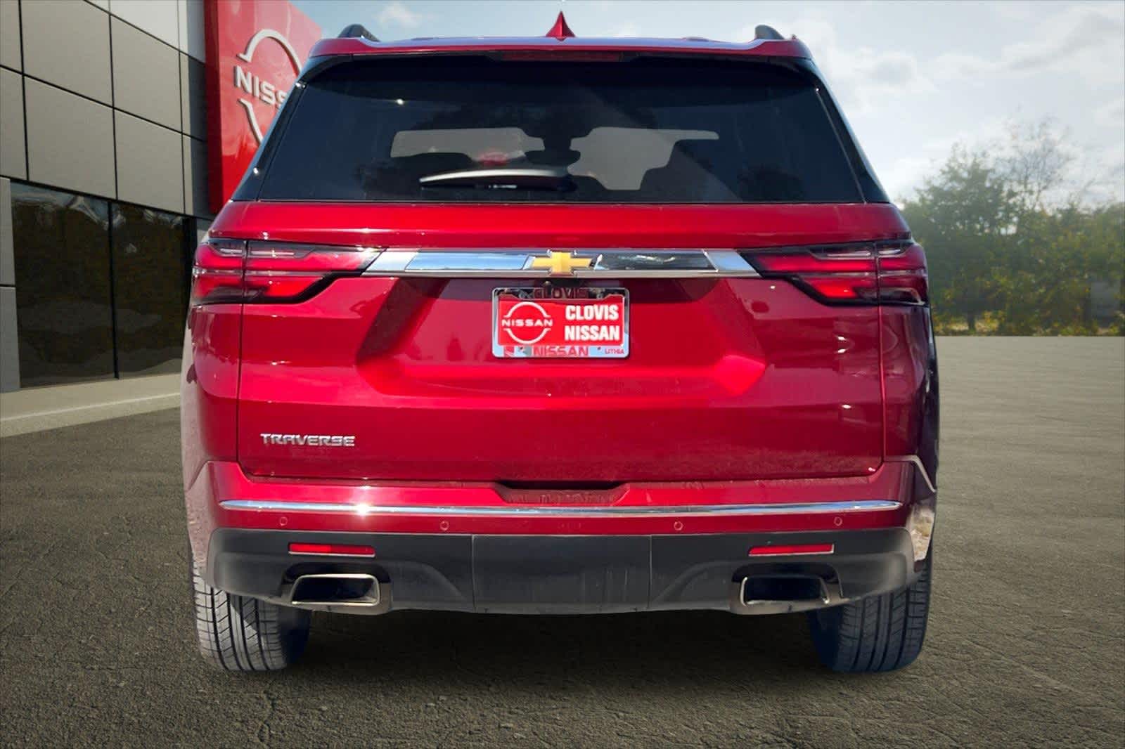 Thumbnail: 2023 Chevrolet Traverse - 8