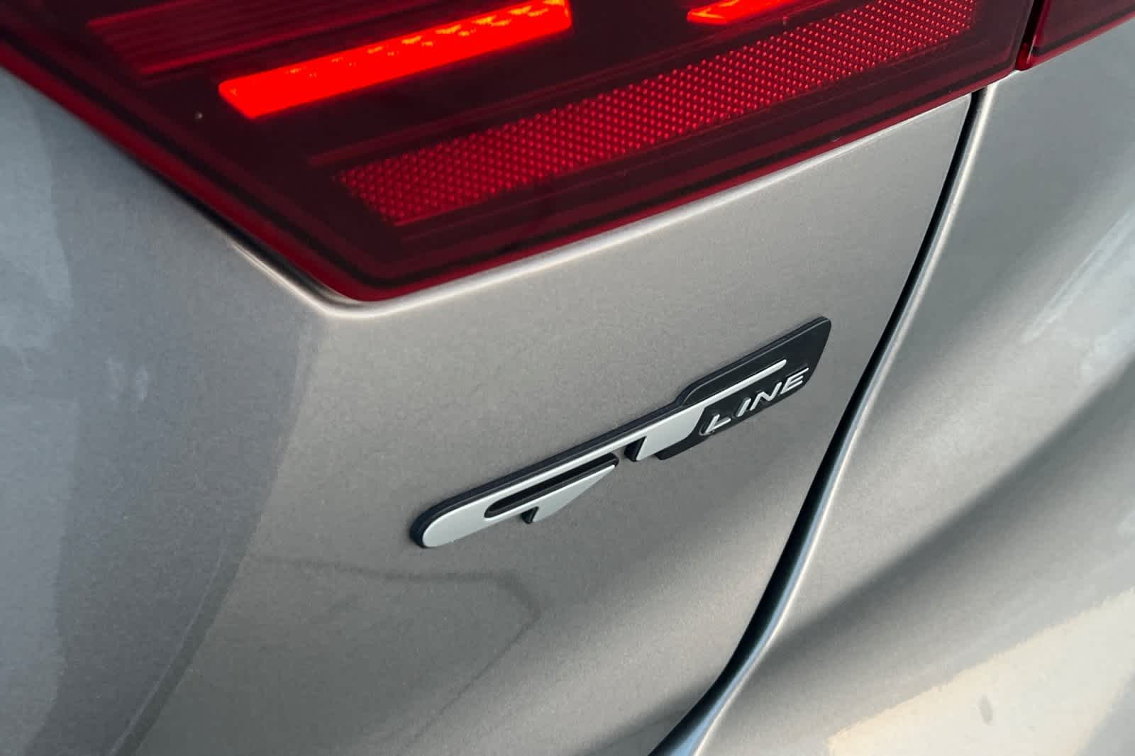 Thumbnail: 2023 Kia Forte - 15