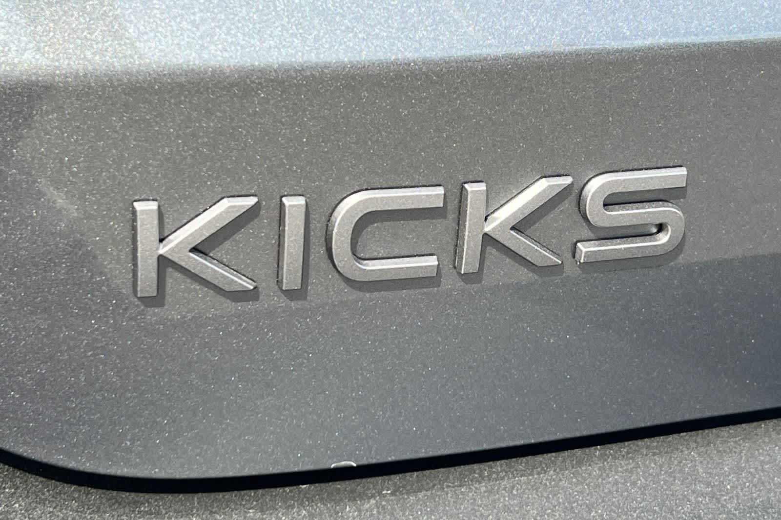 Thumbnail: 2026 Nissan Kicks - 16