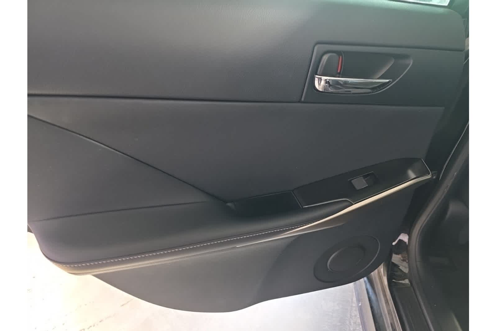 Thumbnail: 2014 Lexus IS - 12