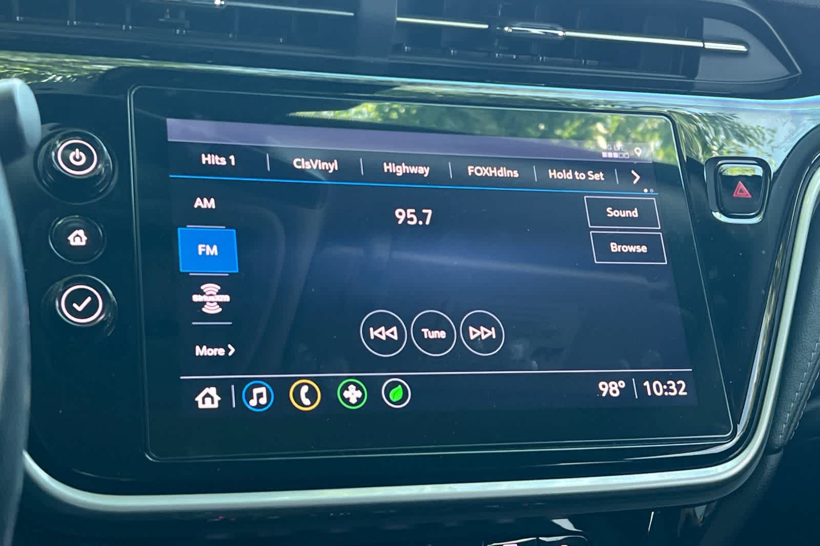 Thumbnail: 2022 Chevrolet Bolt EUV - 19
