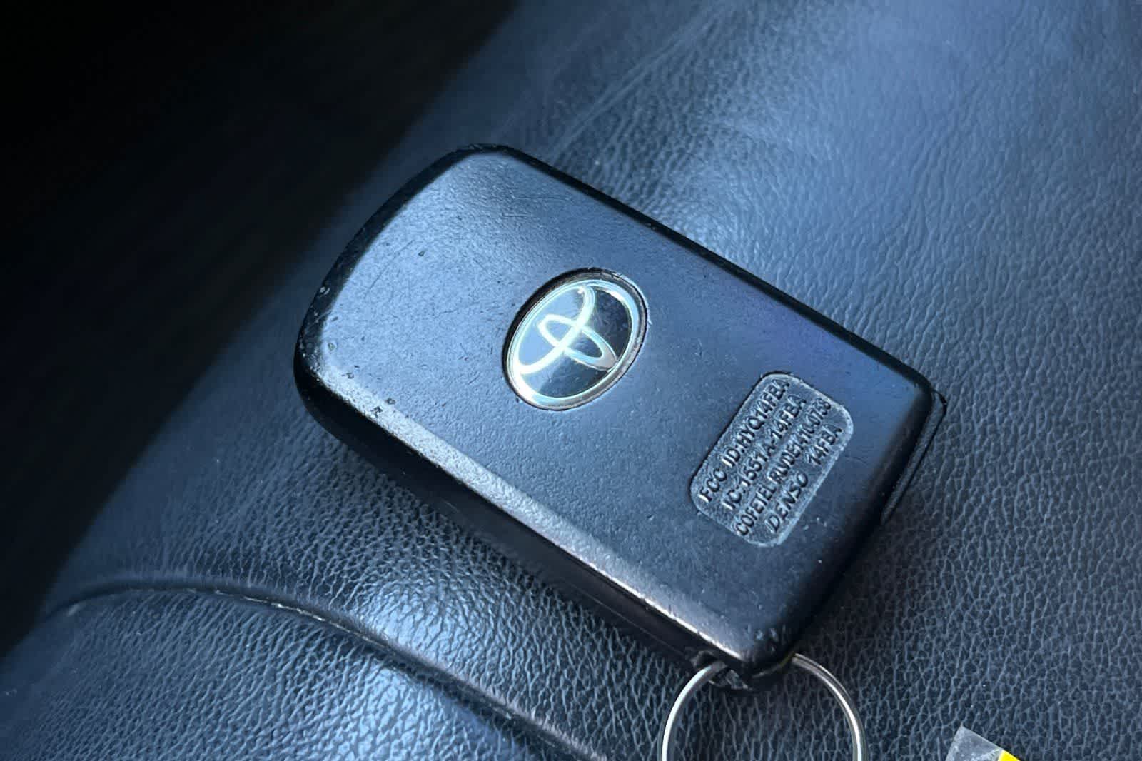 Thumbnail: 2018 Toyota Highlander - 29