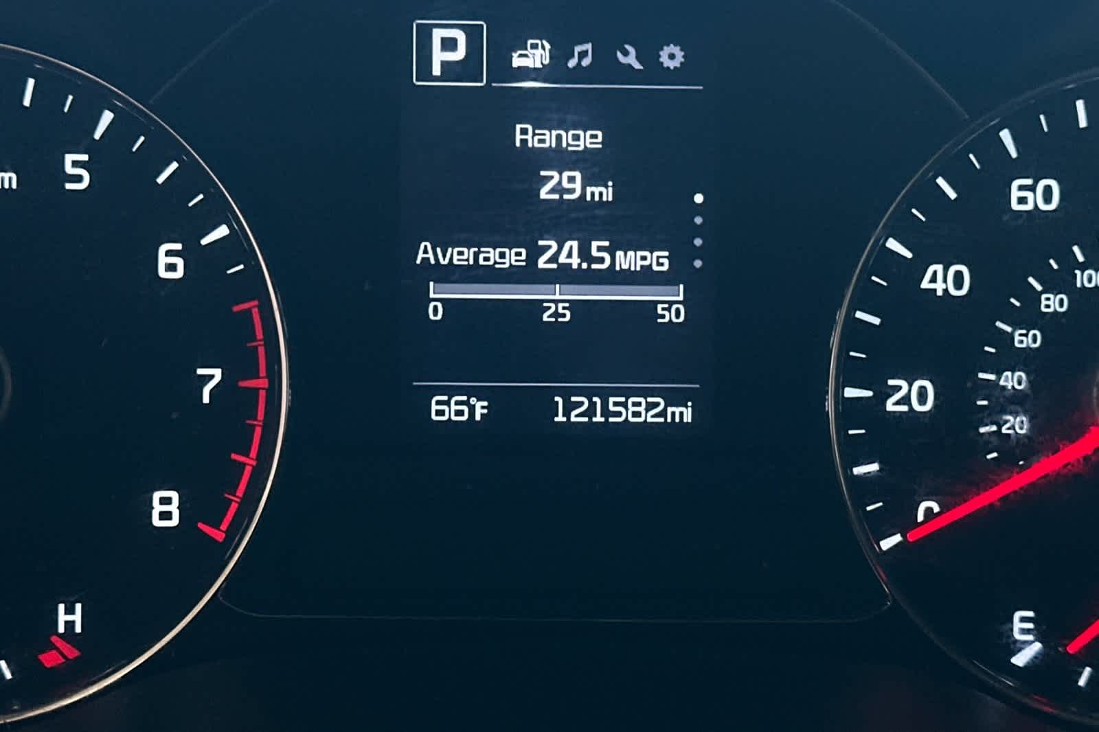Thumbnail: 2018 Kia Forte - 26