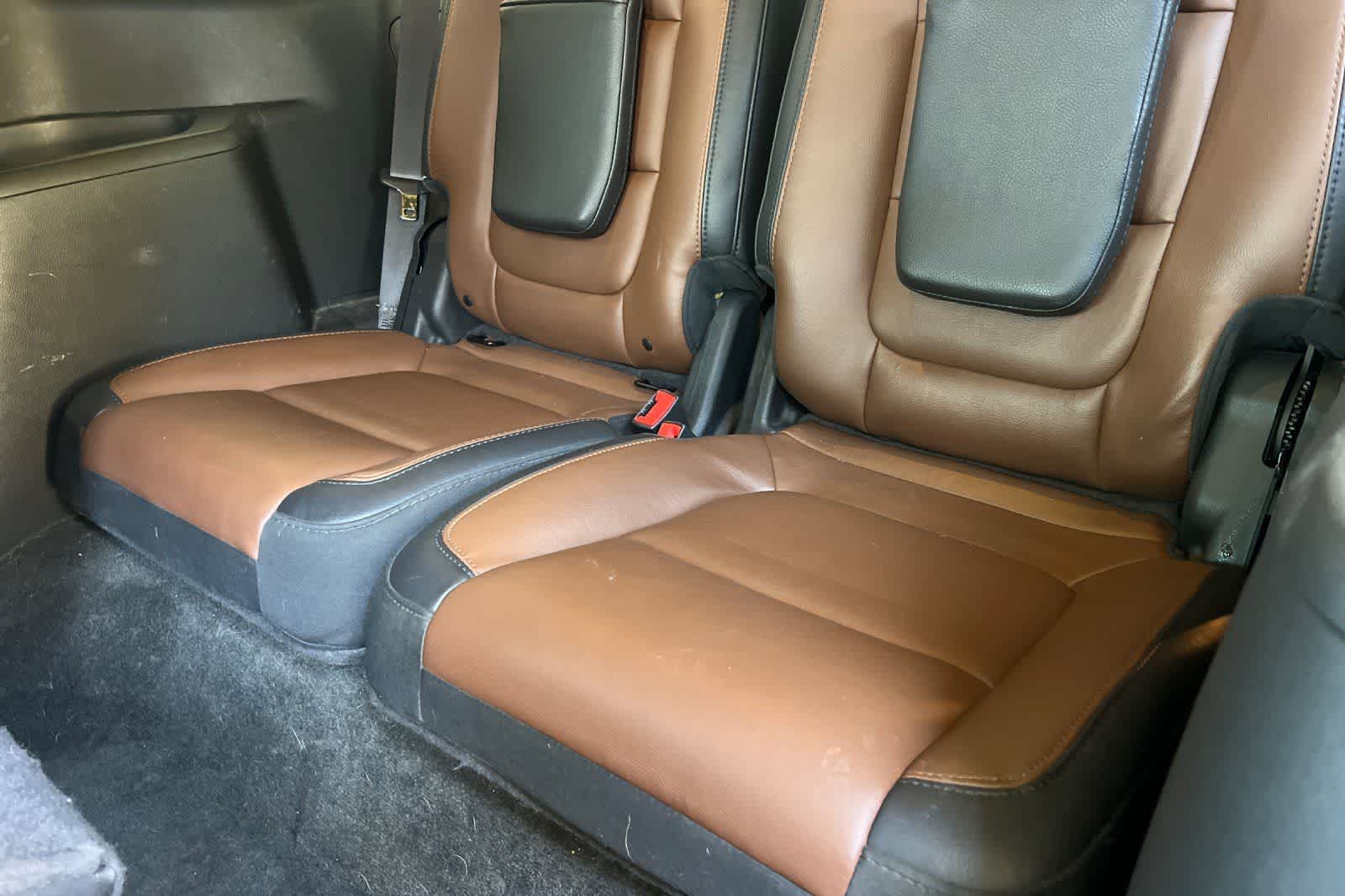 Thumbnail: 2014 Ford Explorer - 17