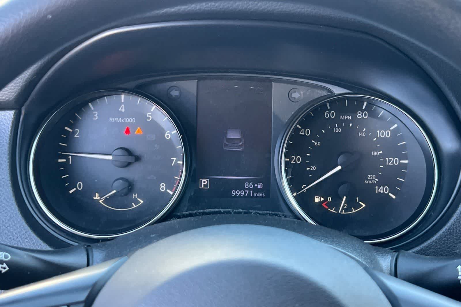 Thumbnail: 2018 Nissan Rogue Sport - 31