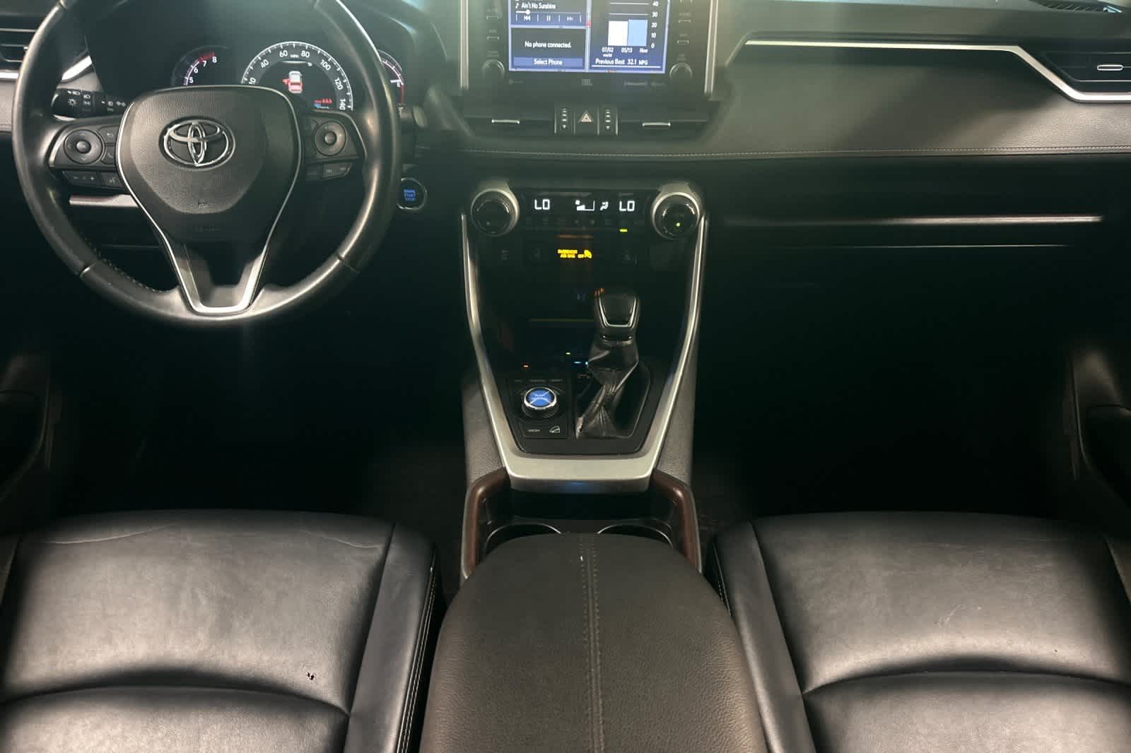 Thumbnail: 2019 Toyota RAV4 - 4