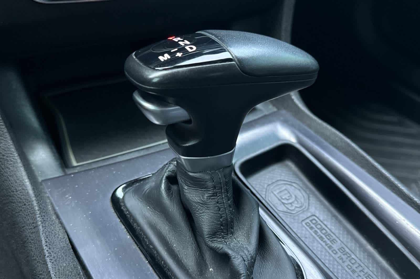 Thumbnail: 2018 Dodge Charger - 23