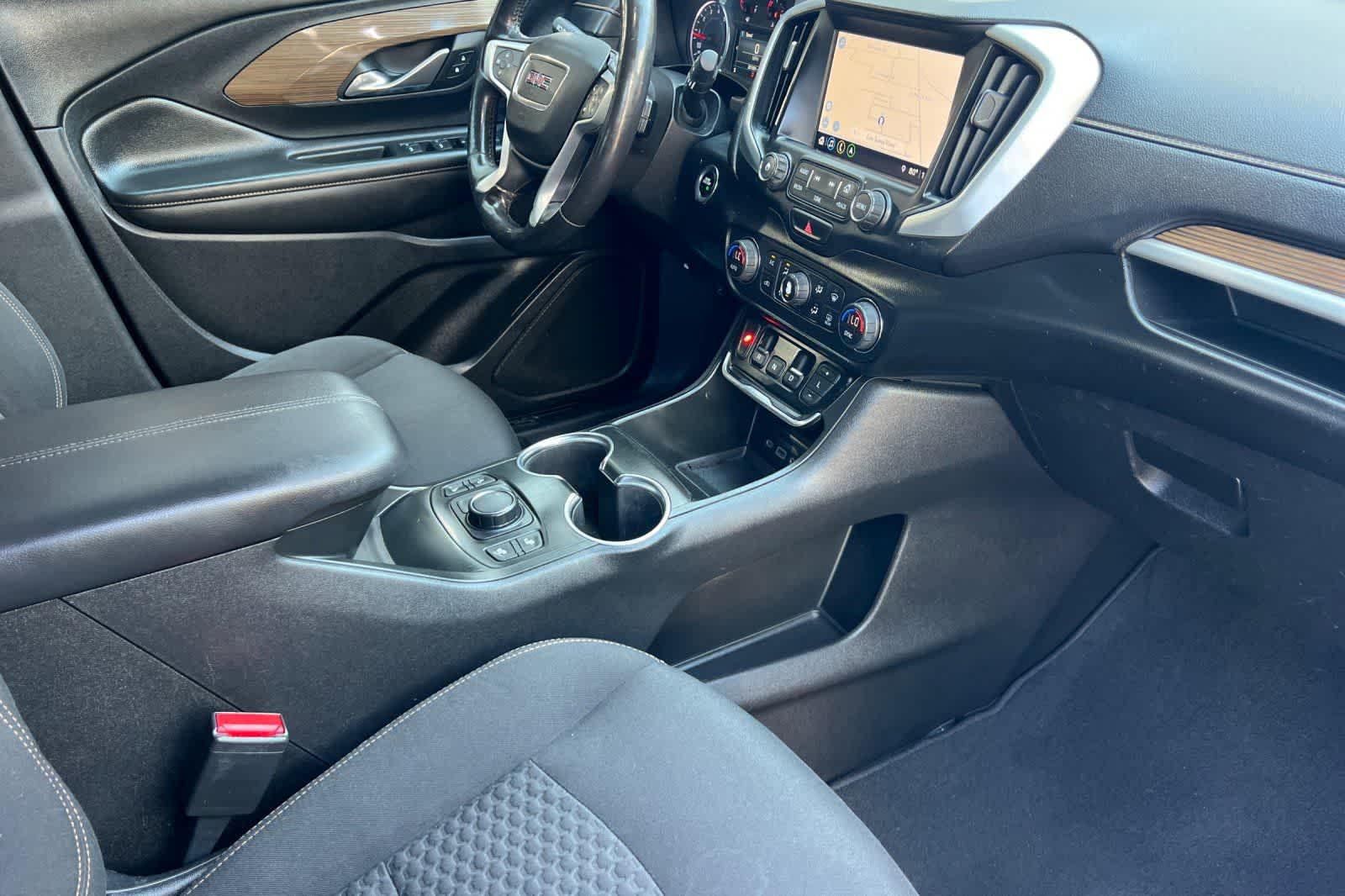 Thumbnail: 2018 GMC Terrain - 19