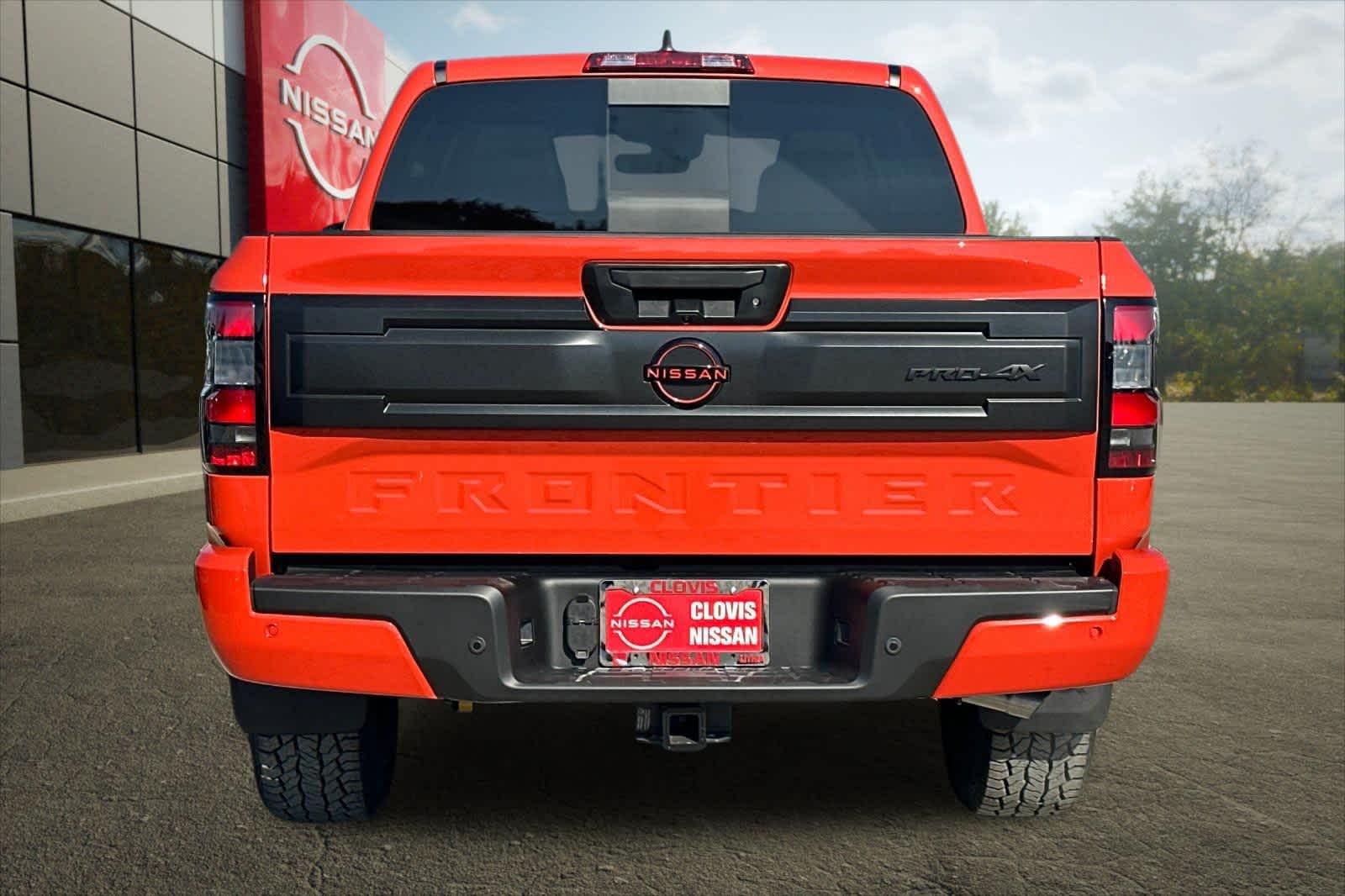 Thumbnail: 2026 Nissan Frontier - 8