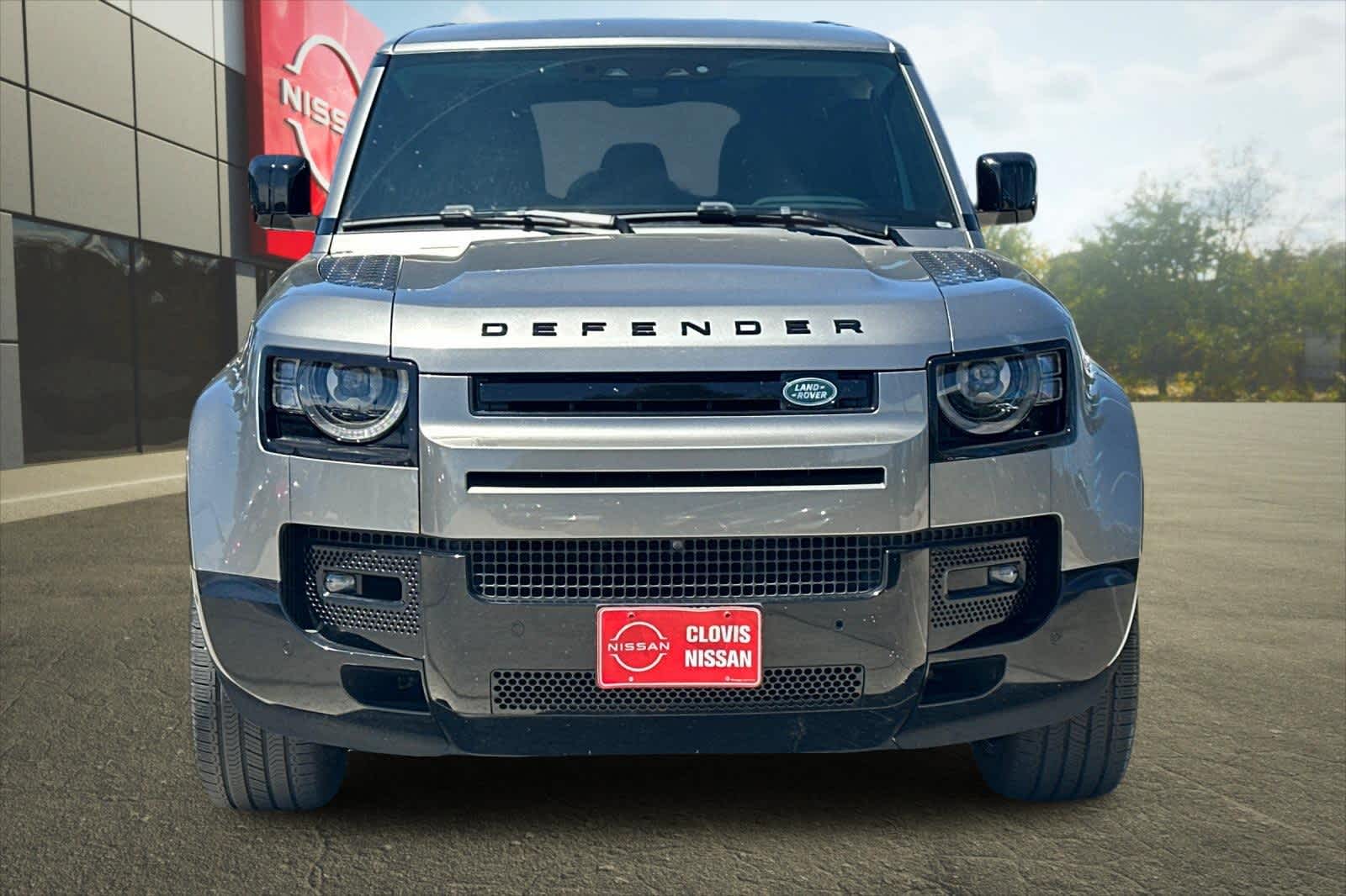 Thumbnail: 2024 Land Rover Defender - 11
