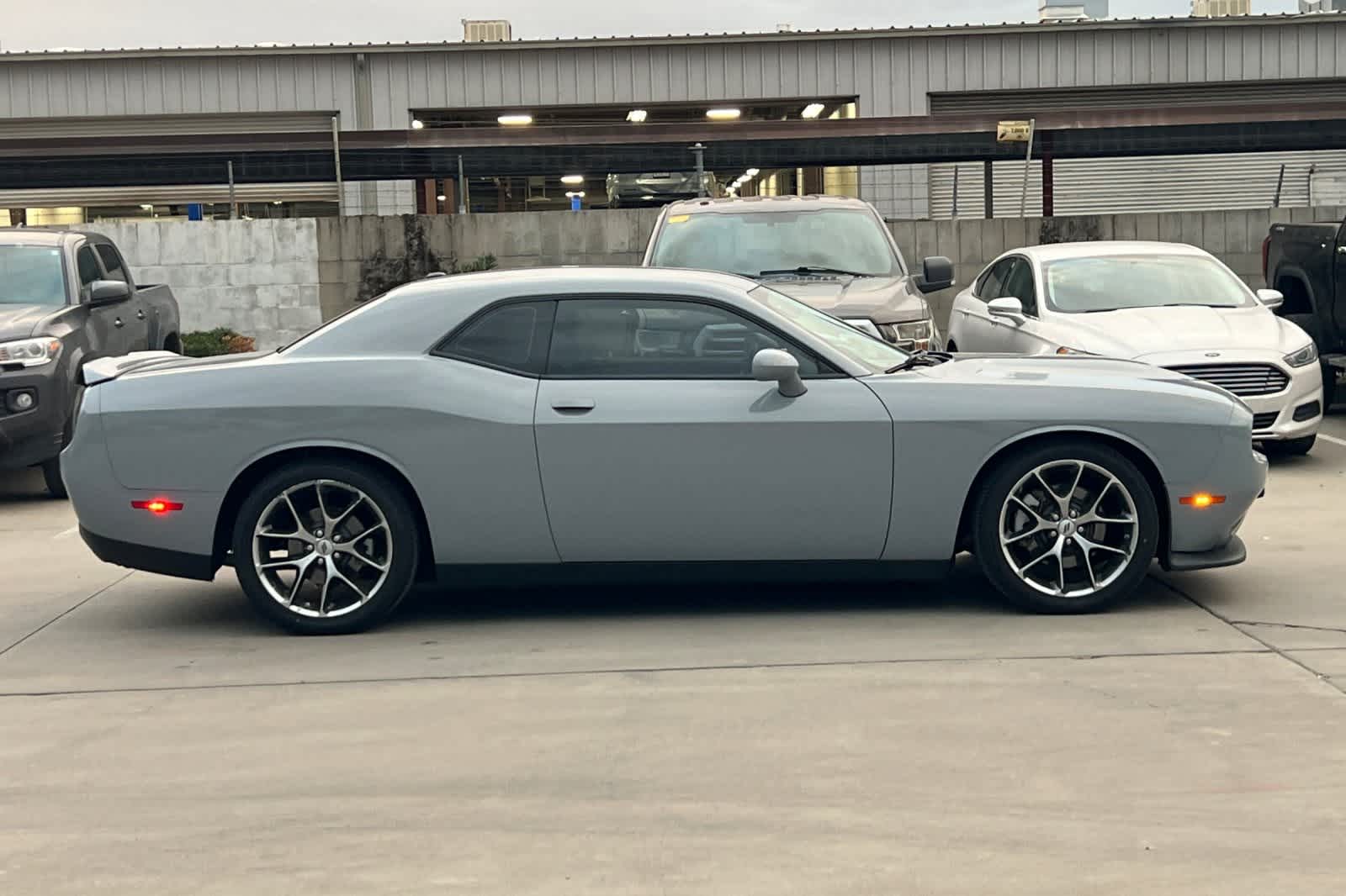 Thumbnail: 2022 Dodge Challenger - 9