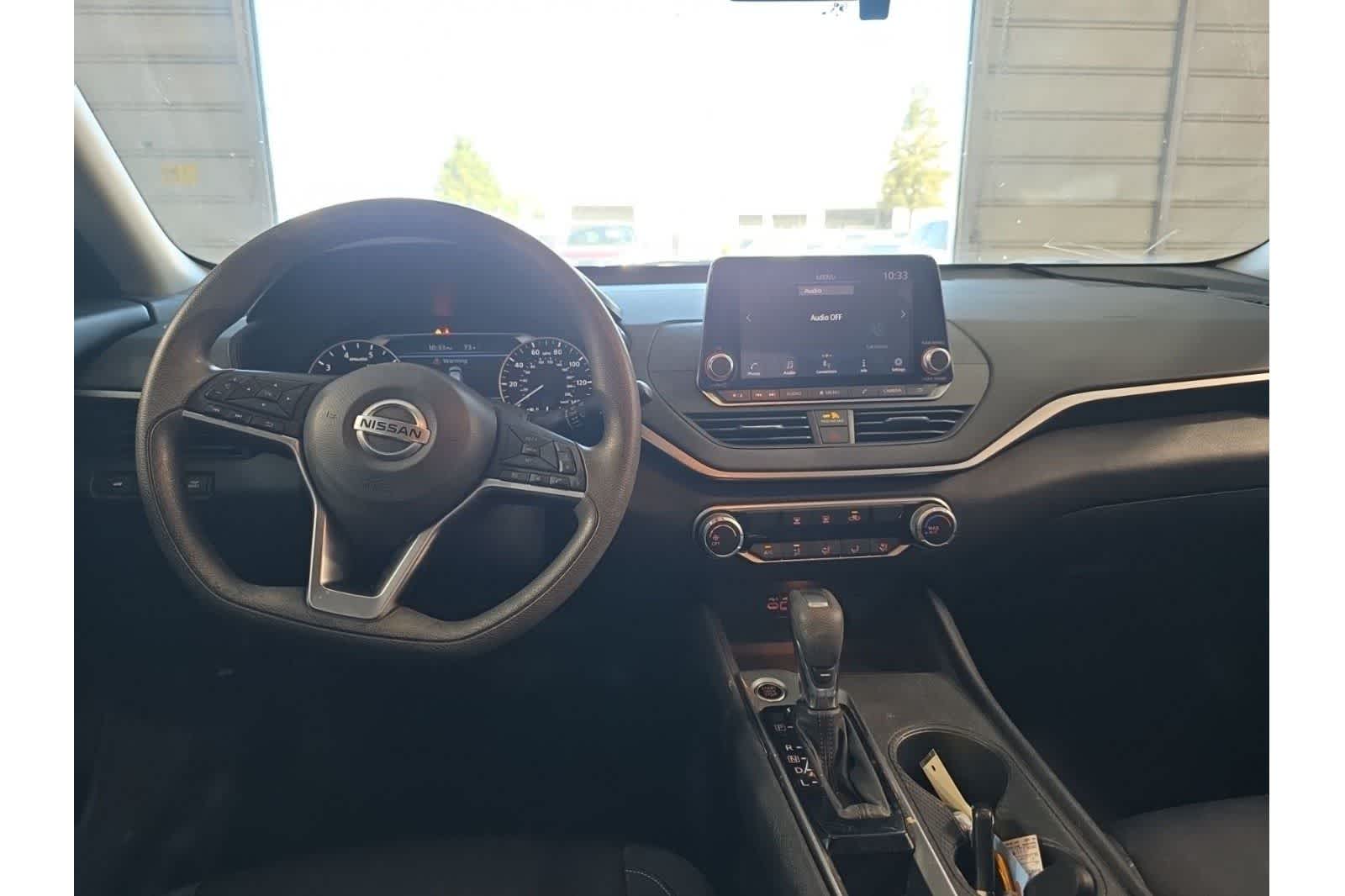 Thumbnail: 2020 Nissan Altima - 16