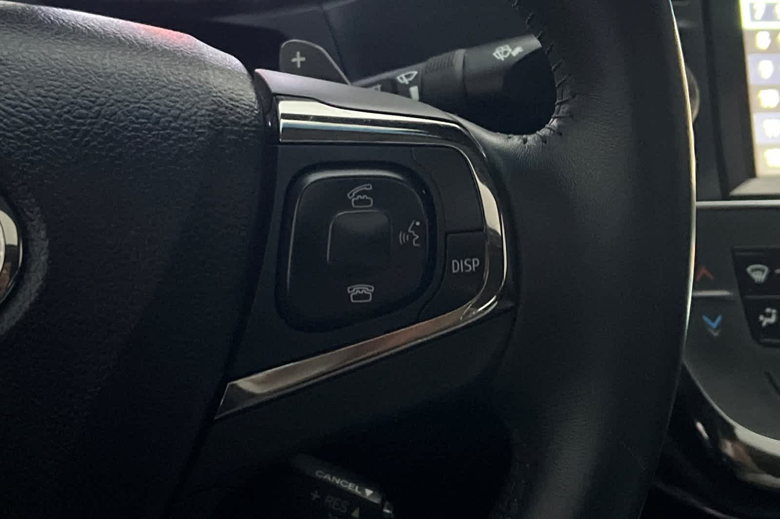 Thumbnail: 2016 Toyota Avalon - 29