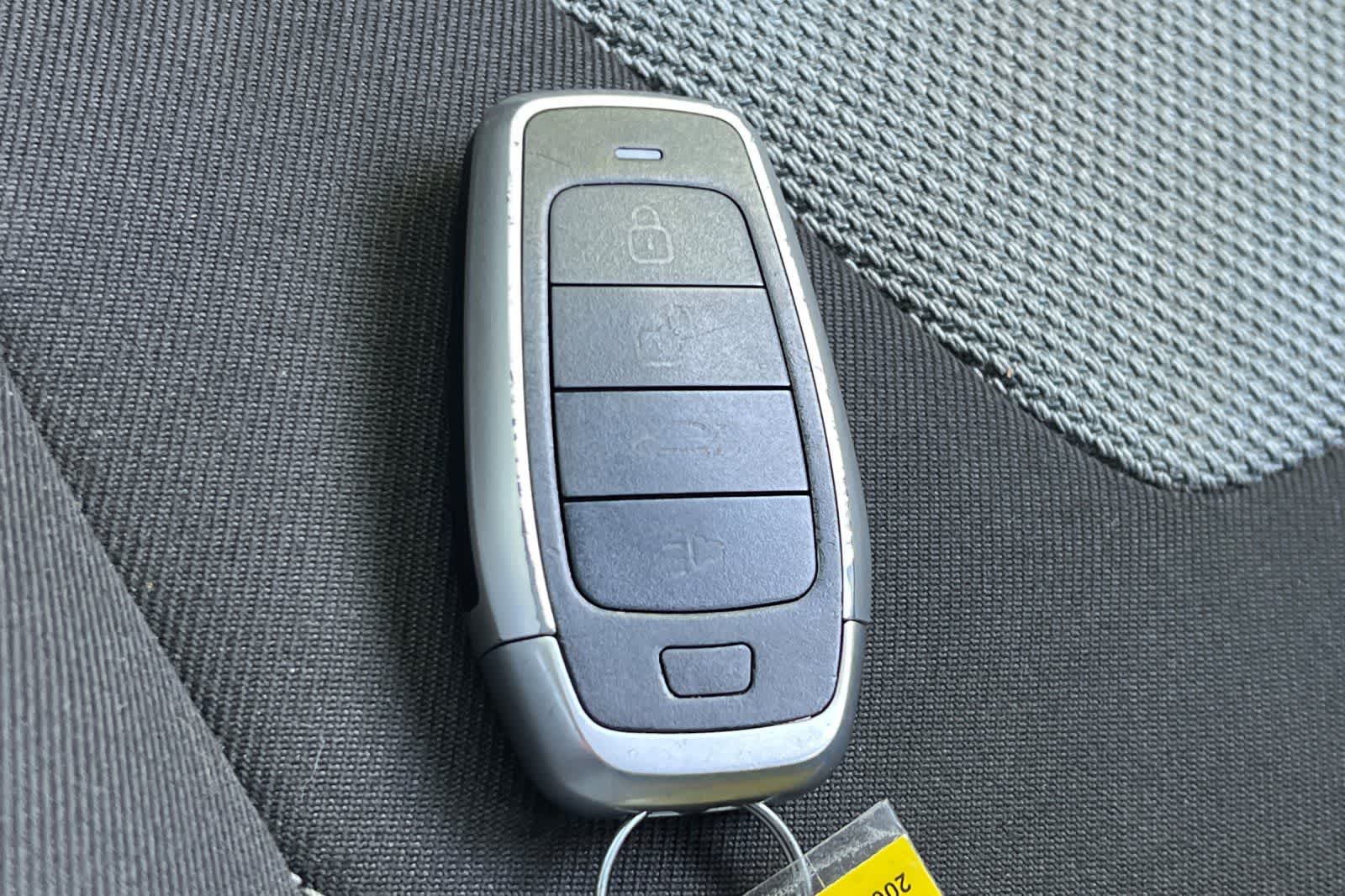 Thumbnail: 2016 Ford Focus - 26