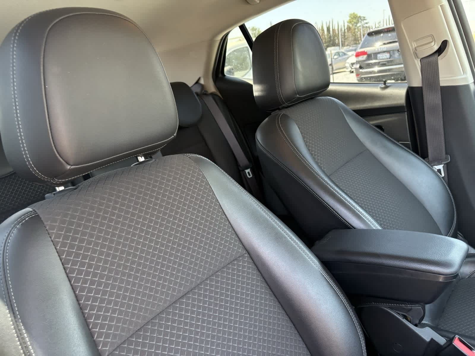 Thumbnail: 2019 Buick Encore - 15