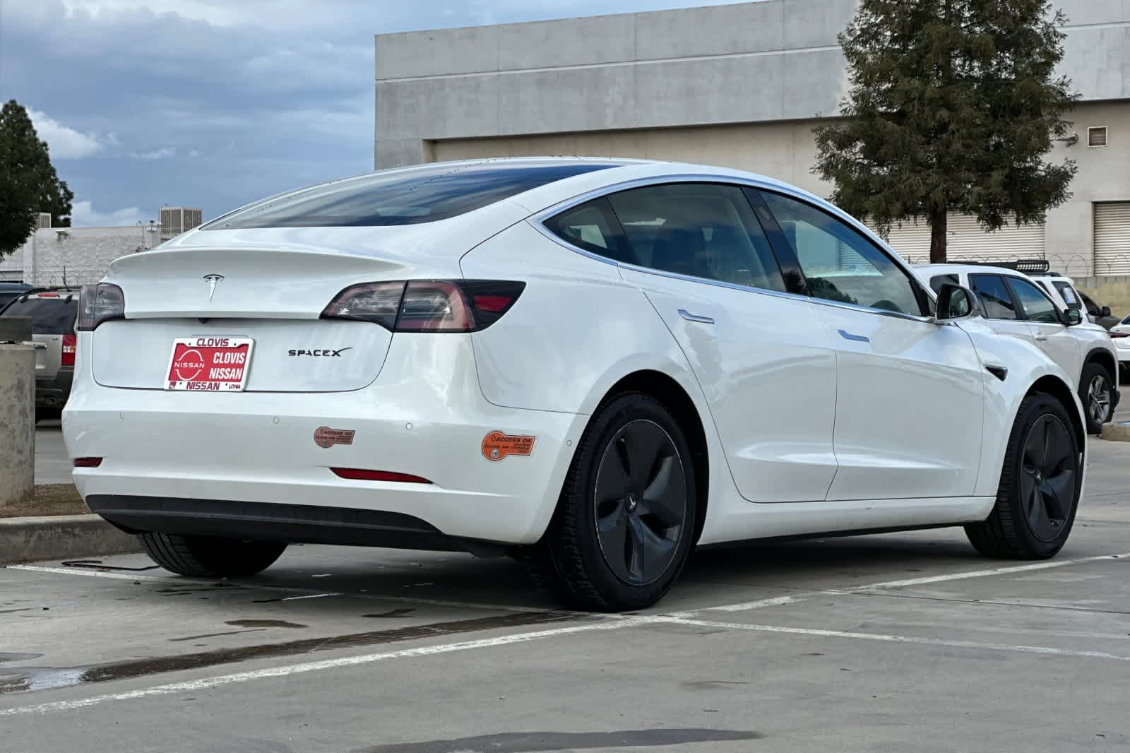 Thumbnail: 2020 Tesla Model 3 - 3