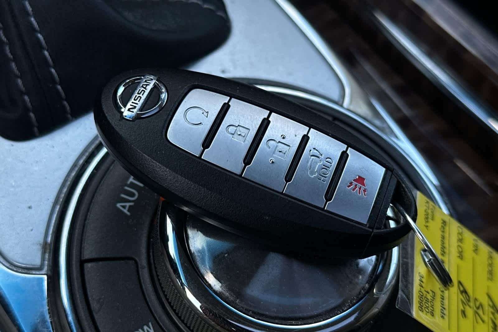 Thumbnail: 2017 Nissan Armada - 25