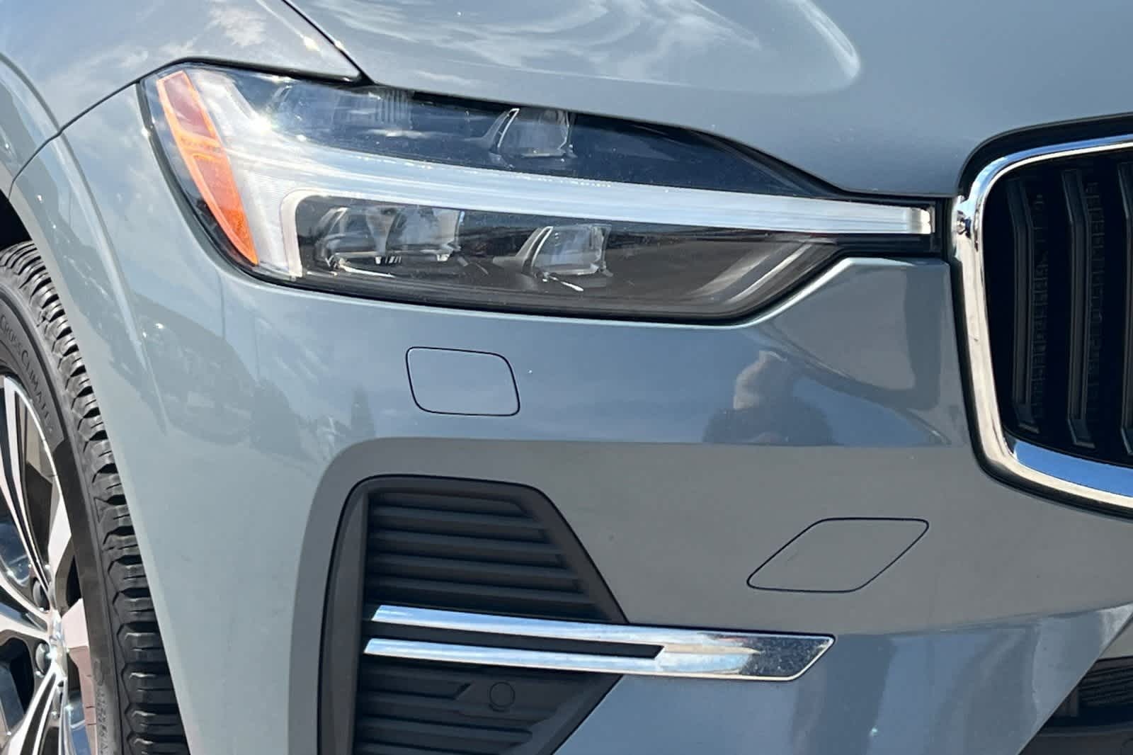 Thumbnail: 2023 Volvo XC60 - 33